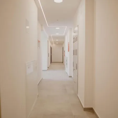 Square Apartman *