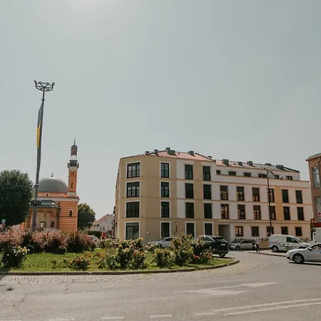 Square Apartman *