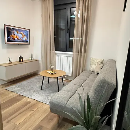 Square Apartman