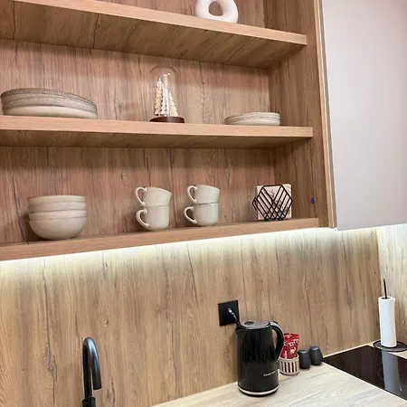 Square Apartman *