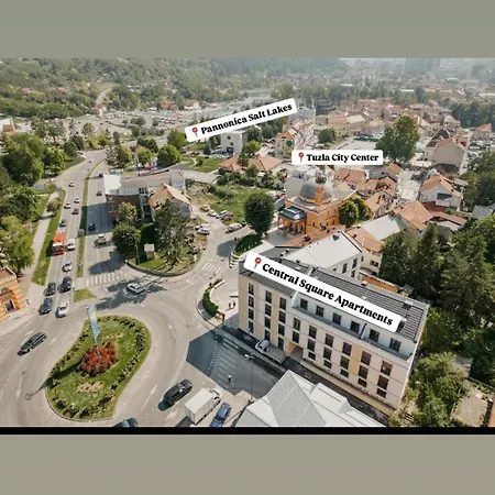 Square Tuzla